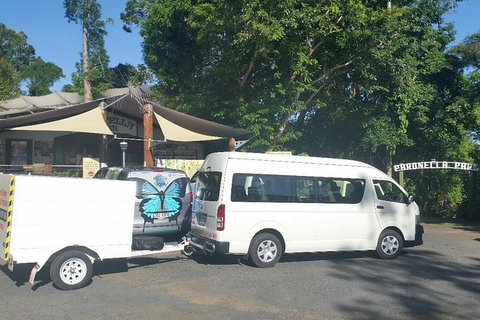 Airport Transfer To Or From Cairns Hotels For Up To 13 People (7am-10pm) - Sydney Tourism 3