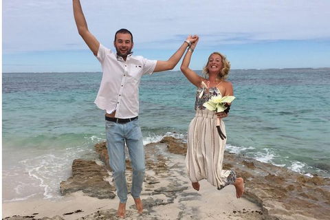 Elope In Paradise - Weddings At Mission Beach - Sydney Tourism 1