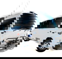 Corporate Bus Private Transfer Cairns Airport - Cairns City. - Sydney Tourism