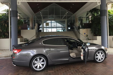 Maserati Quattroporte Limousine Transfer Cairns Airport To Port Douglas - Sydney Tourism 1