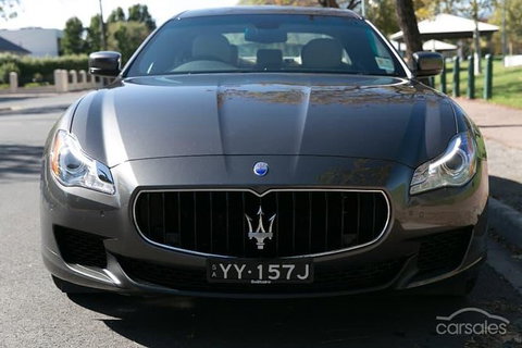 Maserati Quattroporte Limousine Transfer Cairns Airport To Port Douglas - Sydney Tourism 11