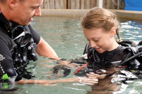 Scuba Kids- Padi Bubblemaker Course - Sydney Tourism 1