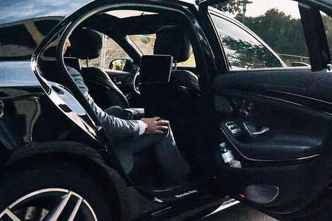 Arrival Private Transfers: Adelaide Airport ADL To Adelaide In Business Car - Sydney Tourism 4