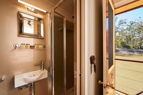 2 Night Upper Murray Escape Cruise - PS Emmylou - Sydney Tourism 1