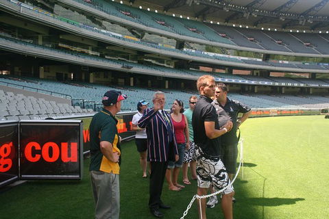 Ultimate Sports Lovers Bus Tour Of Melbourne - Sydney Tourism 3