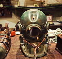 Pearl Luggers - Sydney Tourism