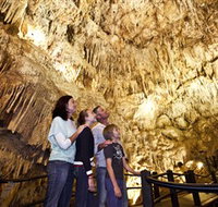 Ngilgi Cave - Sydney Tourism
