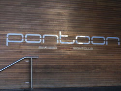Pontoon Bar - Sydney Tourism 1