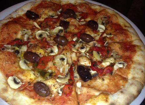 L'olio - Sydney Tourism 0