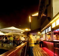 The Lucky Shag Waterfront Bar - Sydney Tourism