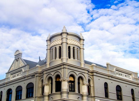 Subiaco Hotel - Sydney Tourism 1