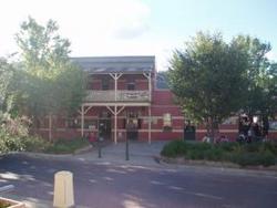 Alpine Hotel - Sydney Tourism 0