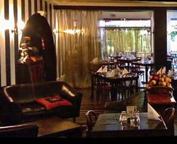 The Queenscliff Historic Royal Hotel - Sydney Tourism 3