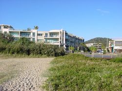 Cabarita Beach Bar & Grill - Sydney Tourism 3