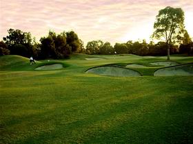 West Lakes Golf Club - Sydney Tourism 1