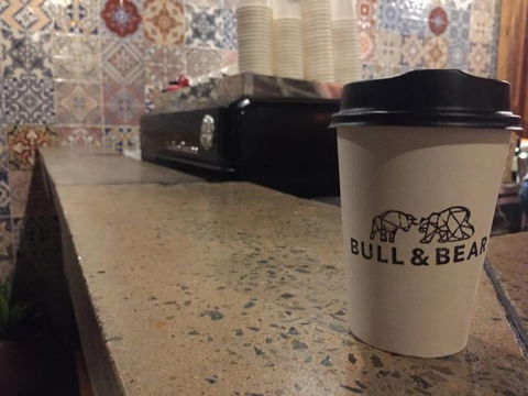 Bull & Bear - Sydney Tourism 1
