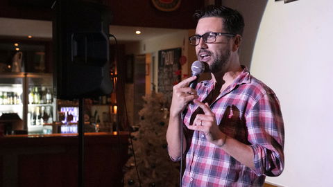 Based Comedy At The Dog And Parrot Tavern - Sydney Tourism 0