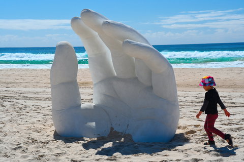 SWELL Sculpture Festival - Sydney Tourism 1