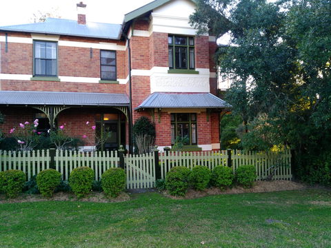 Annual Paterson Historical Walk - Sydney Tourism 1