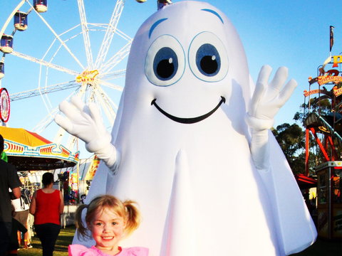 Campbelltown City Festival Of Fisher's Ghost - Sydney Tourism 2