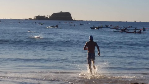 Island Charity Swim - Sydney Tourism 1