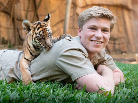 Winter Holiday Fun At Australia Zoo - Sydney Tourism 0