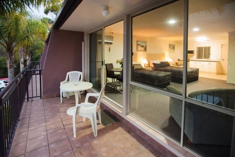 Fairway Motor Inn - Sydney Tourism 1