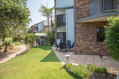 Glen Eden Beach Resort - Sydney Tourism 0