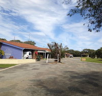 Emu Beach Chalets - Sydney Tourism