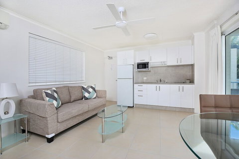 Beachside Mooloolaba - Sydney Tourism 3