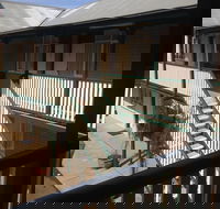 The 3 Explorers Motel - Sydney Tourism