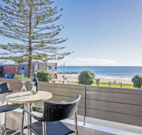 Beachfront Voyager Motor Inn - Sydney Tourism