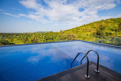 Kims Beach Hideaway - Sydney Tourism 3