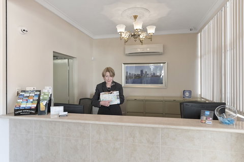 The Peninsula Riverside Serviced Apartments - Sydney Tourism 4