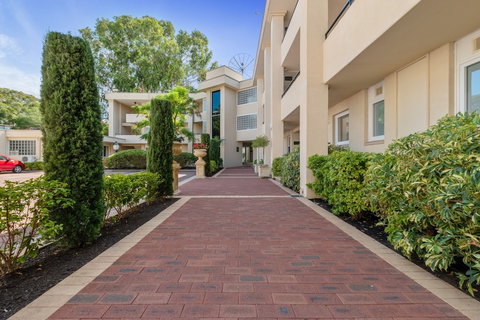 The Peninsula Riverside Serviced Apartments - Sydney Tourism 1