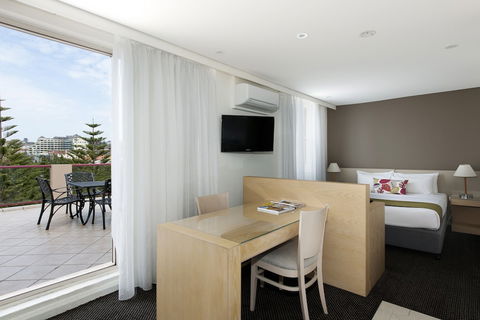 Coogee Sands Hotel And Apartments - Sydney Tourism 5