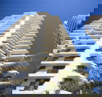 Paradise Centre Apartments