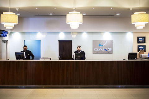 Oaks Glenelg Plaza Pier Suites - Sydney Tourism 4