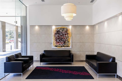 Oaks Glenelg Plaza Pier Suites - Sydney Tourism 6