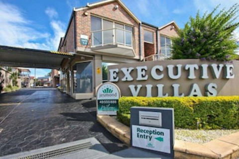 Jesmond Executive Villas - Sydney Tourism 0