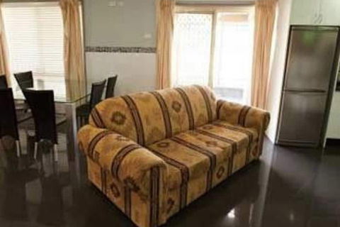 Jesmond Executive Villas - Sydney Tourism 4