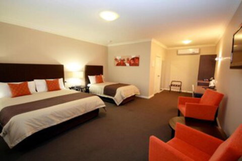 Sundowner Motel Hotel - Sydney Tourism 0