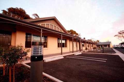 Sundowner Motel Hotel - Sydney Tourism 1
