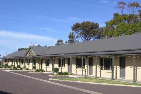 Sundowner Motel Hotel - Sydney Tourism 2