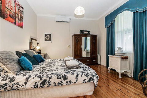 Treasured Memories Cottage - Sydney Tourism 2