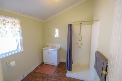 Lewana Cottages - Sydney Tourism 6