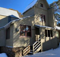 Merrigang Chalet Dinner Plain