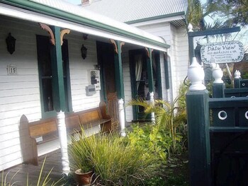 Daly View Bed & Breakfast - Sydney Tourism 0