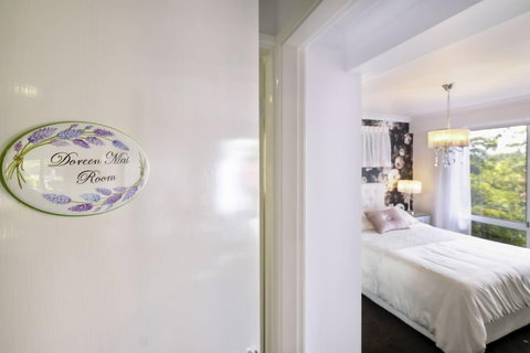 Valley View Bed & Breakfast - Sydney Tourism 6