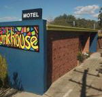 Bunkhouse Motel